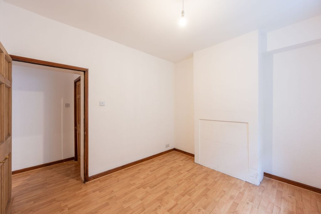 Additional image 7 of 1 bed flat for sale3B Mark Terrace, Main Street Brampton CA8