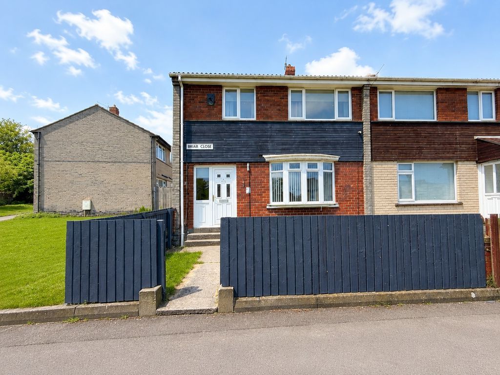 3 bed semi-detached house for saleBriar Close, Blaydon NE21