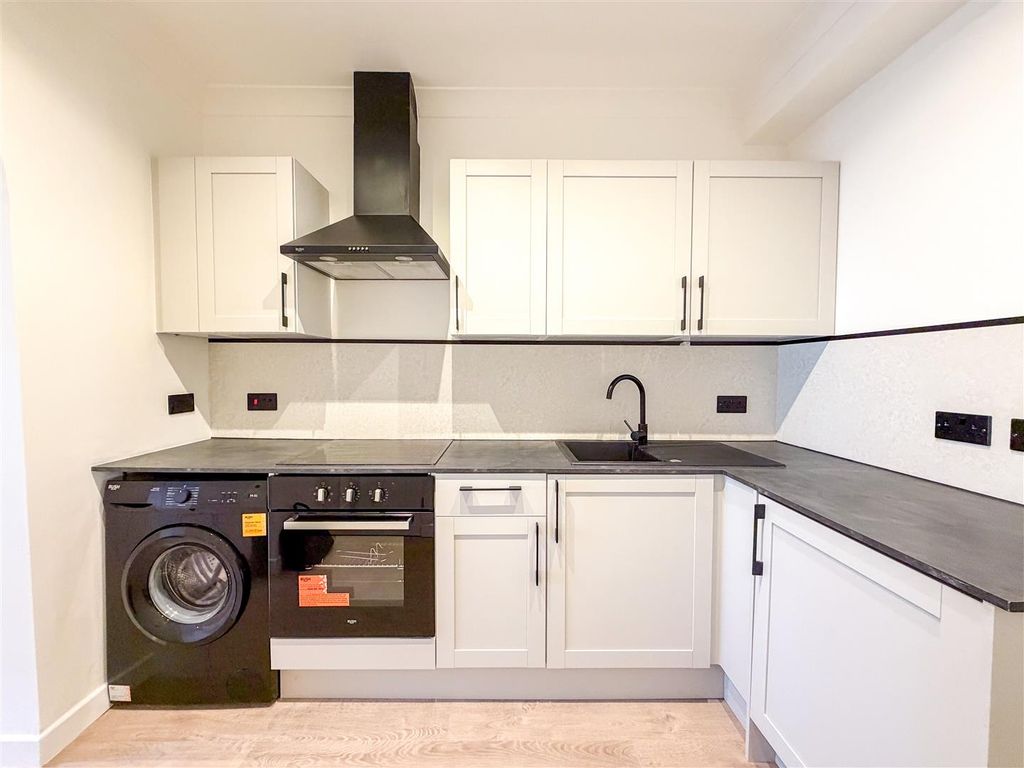 Additional image 5 of 1 bed flat for saleMain Street, Carnwath, Lanark ML11