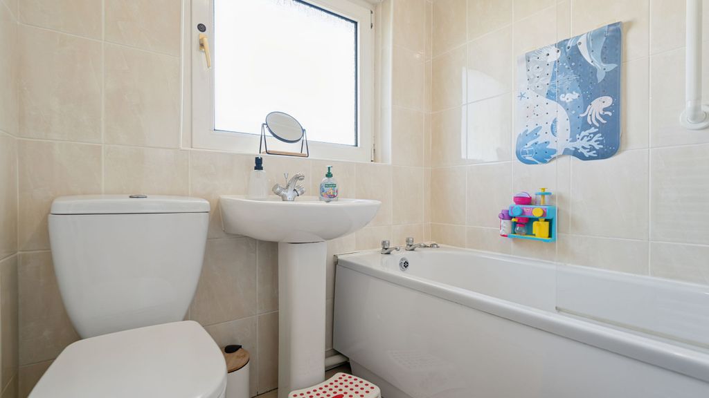 Additional image 17 of 2 bed terraced house for saleBuchanan Road, Killearn, Glasgow G63