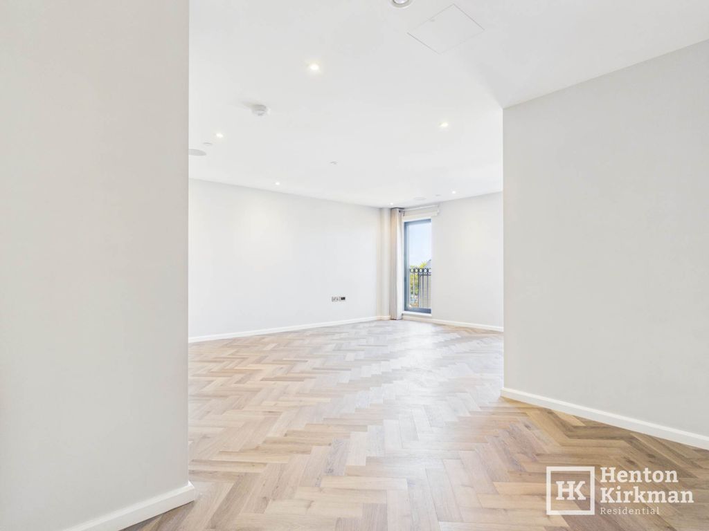 Additional image 2 of 1 bed flat for saleHigh Street, Billericay CM12