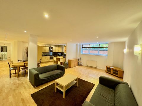 Barker Gate, Nottingham NG1