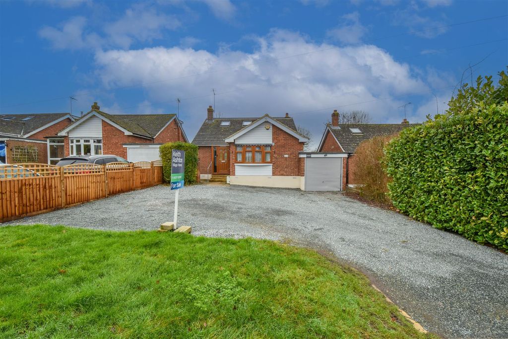 4 bed detached house for saleOngar Road, Stondon Massey, Brentwood CM15