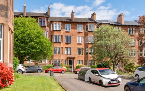 Edgehill Road, Flat 2/2, Broomhill, Glasgow G11