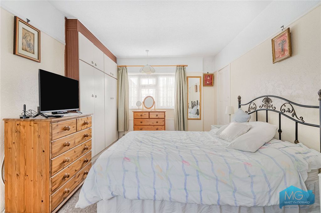 Additional image 14 of 3 bed terraced house for saleTrinder Road, Barnet EN5