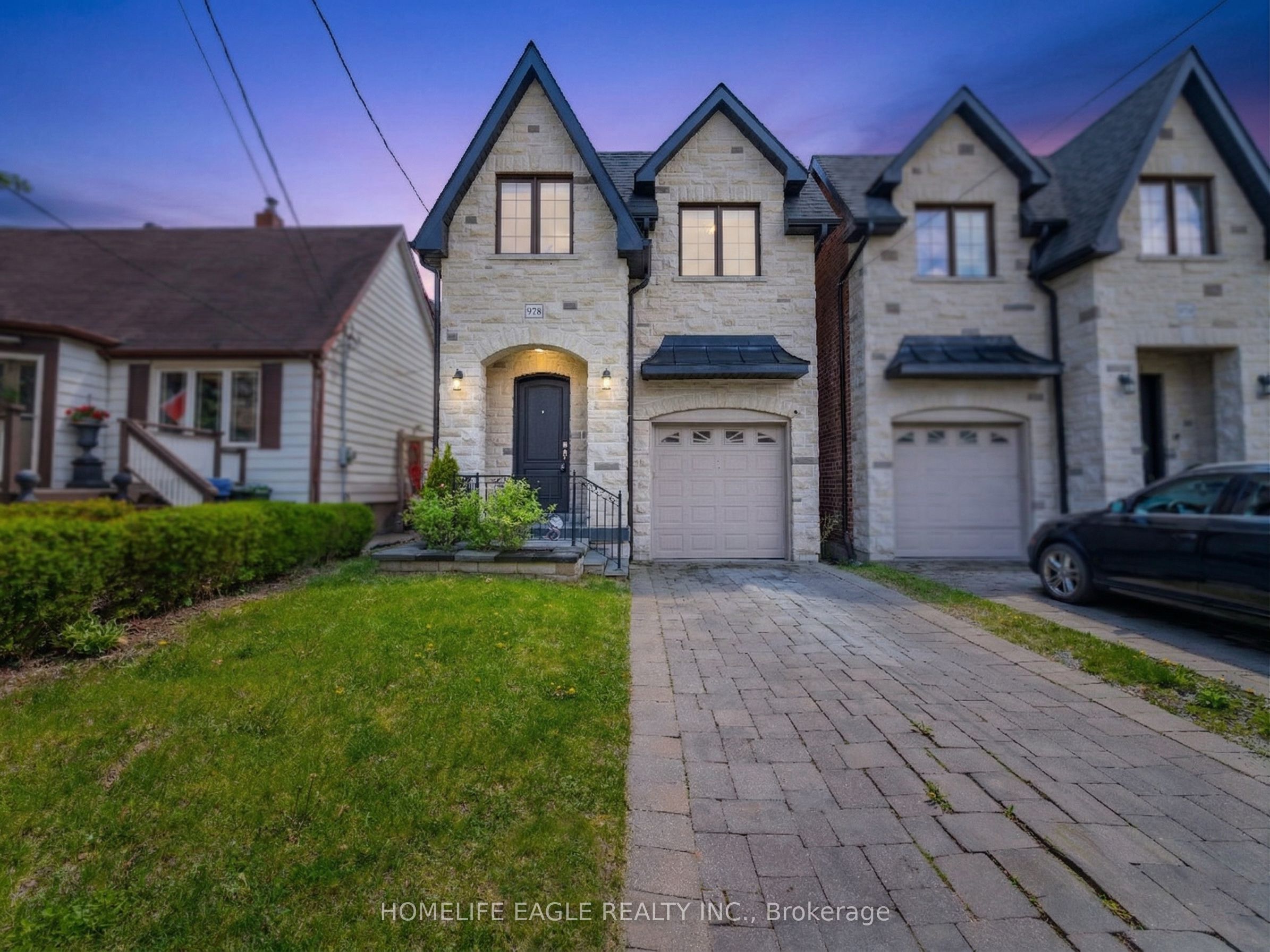 97B Craiglee Drive, Toronto, ON, M1N 2M8