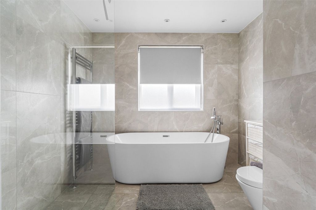 Additional image 7 of 4 bed semi-detached house for saleFollett Drive, Abbots Langley, Hertfordshire WD5