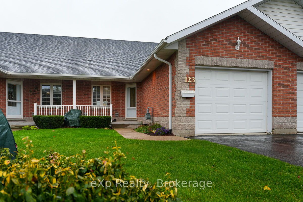 3-123 Church Street N, Wellington North, ON, N0G 2L2