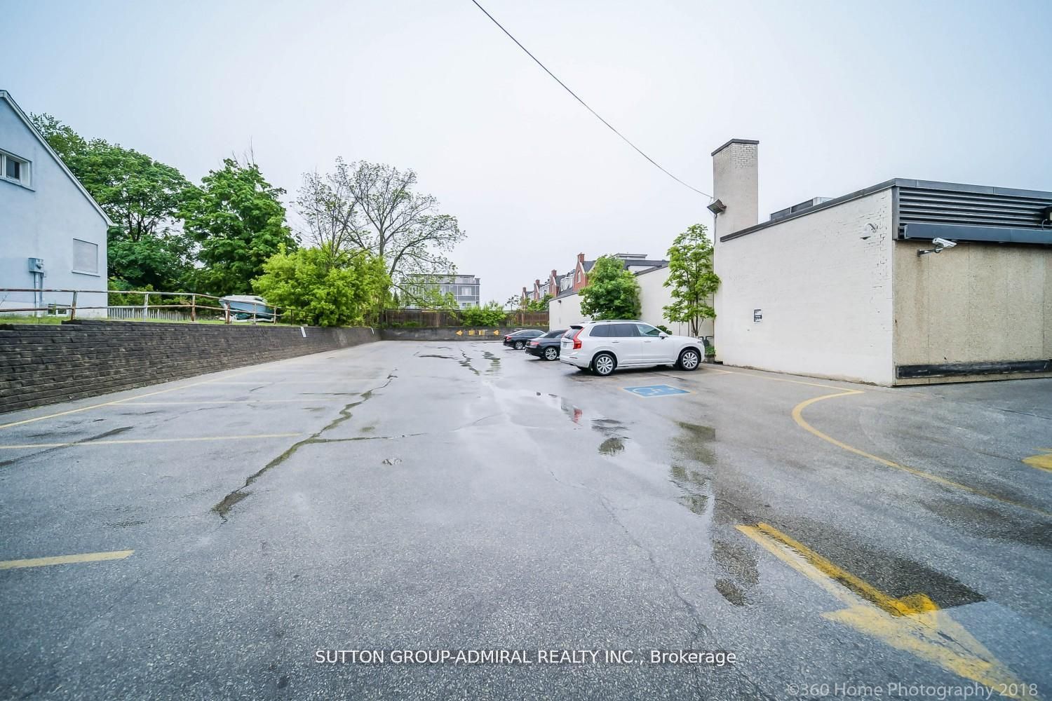 Additional image 3 of 104 Lakeshore Road W, Oakville, ON, L6K 1E3