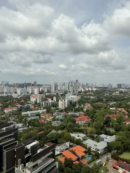 3 Leedon Heights