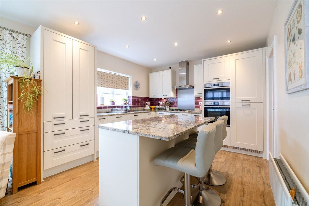 Additional image 6 of 4 bed detached house for saleGrant Court, Bideford, Devon EX39