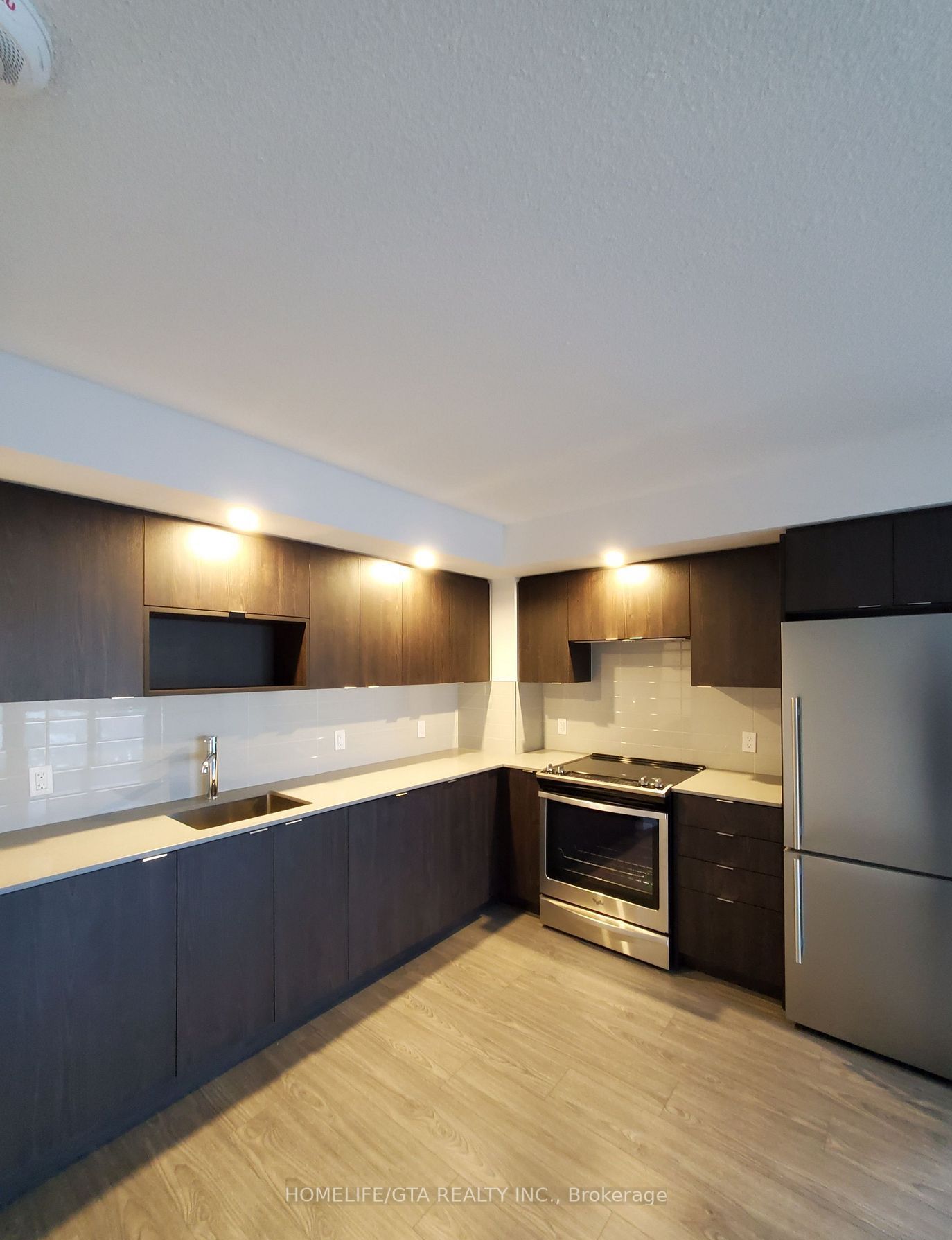 Additional image 3 of 1107-225 Village Green Square, Toronto, ON, M1S 0L3