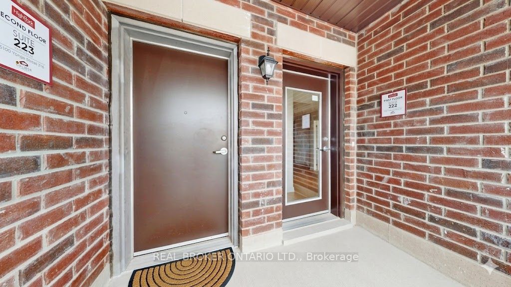 Additional image 2 of 216-15100 Yonge Street N, Aurora, ON, L4G 4C8