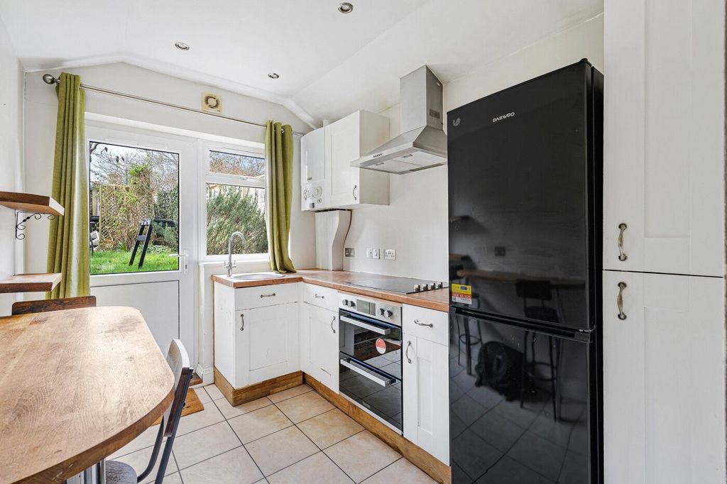 Additional image 11 of 2 bed terraced house for saleAmery Hill, Alton, Hampshire GU34