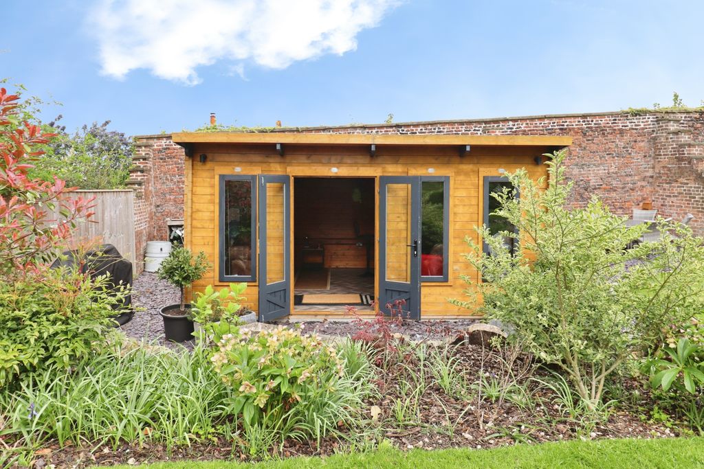 Additional image 36 of 5 bed detached house for saleMill Lane, Caistor, Market Rasen LN7
