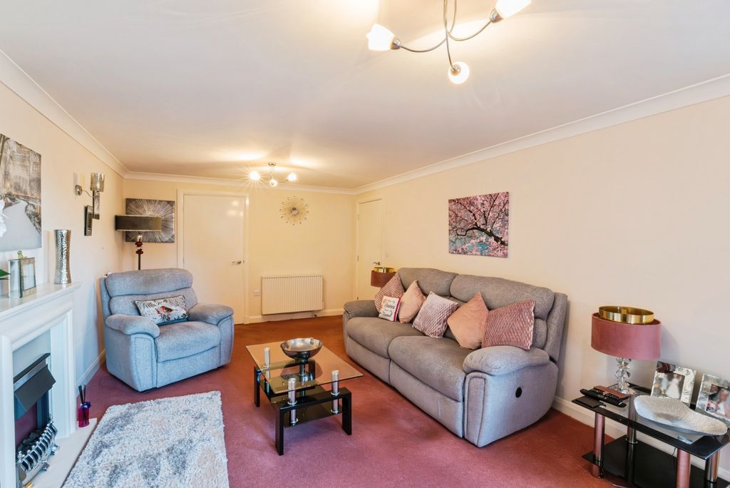 Additional image 4 of 2 bed flat for saleAshton View, Lytham St. Annes, Lancashire FY8