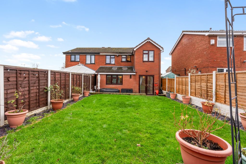Additional image 11 of 4 bed semi-detached house for saleBlithfield Drive, Brierley Hill DY5