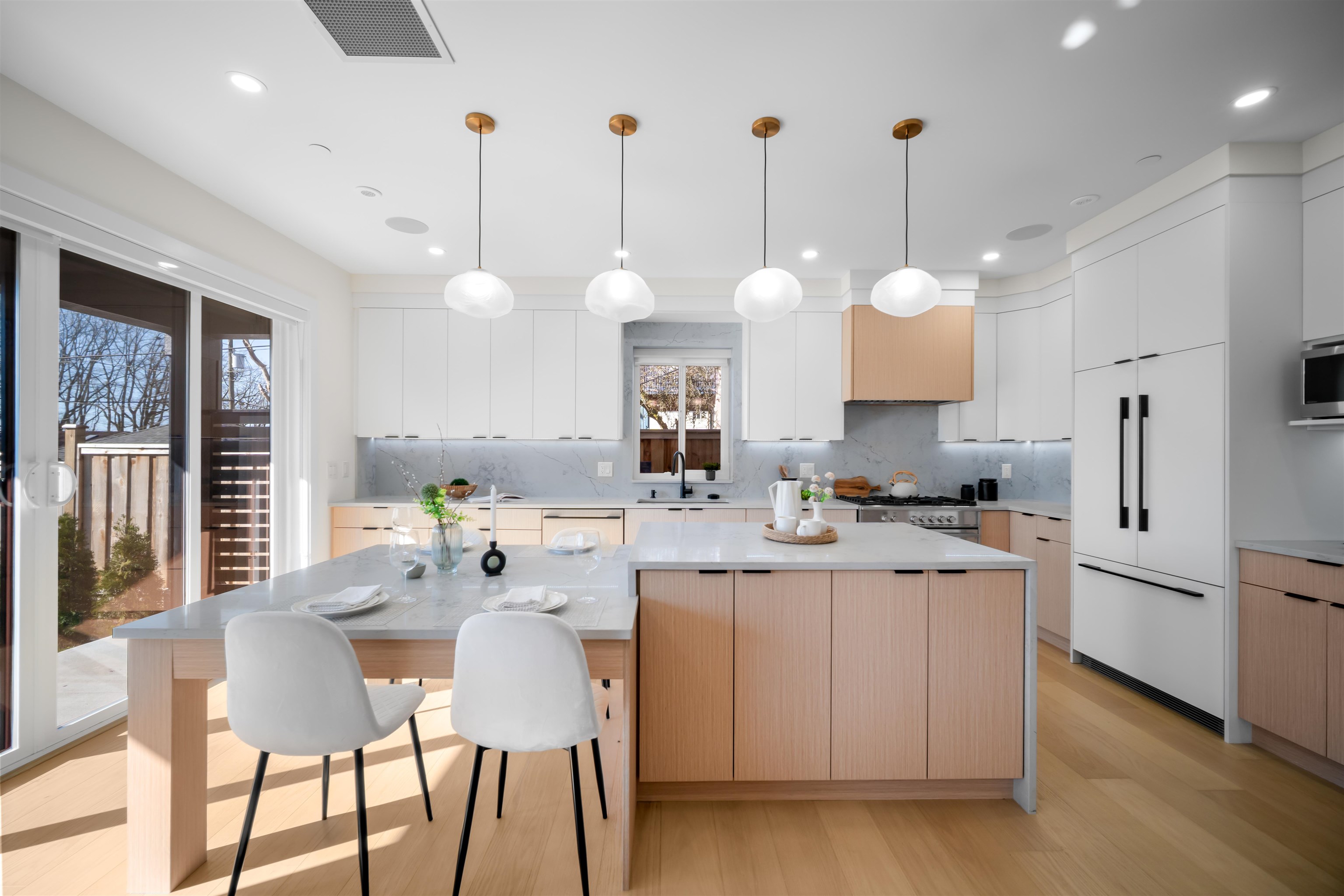 Additional image 6 of 2-3576 Pender Street E, Vancouver, BC, V5K 2E3