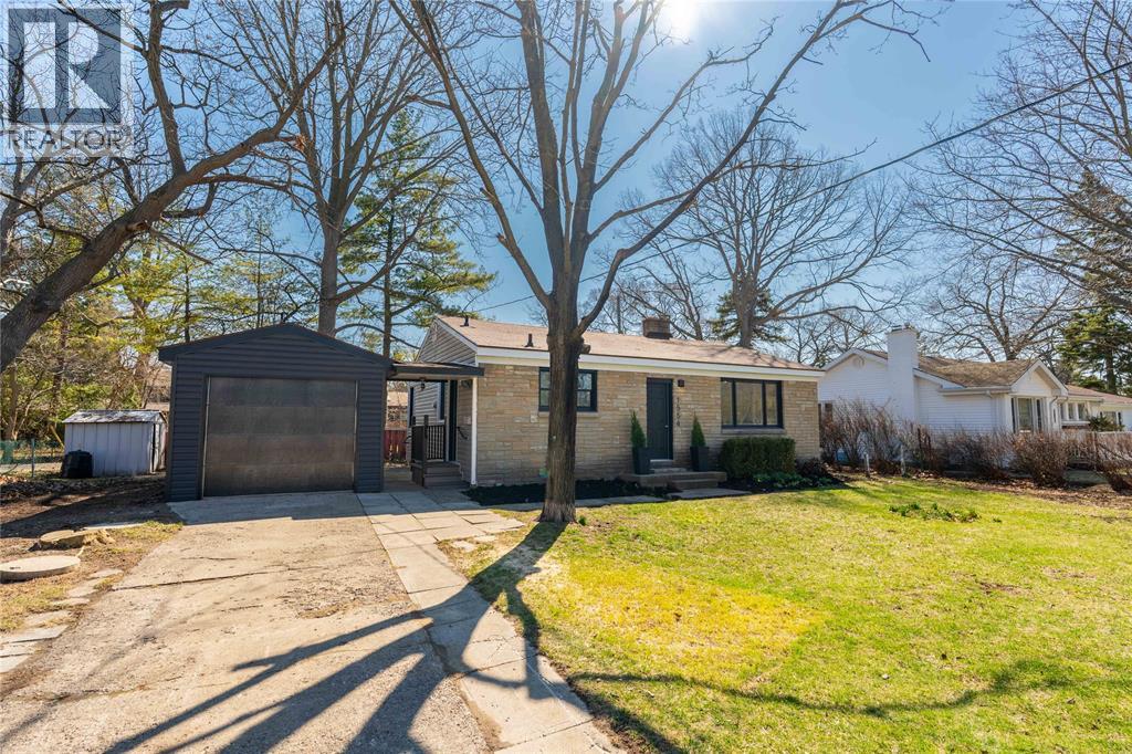 Additional image 2 of 1554 Mallah Drive, Sarnia, ON, N7V3R5