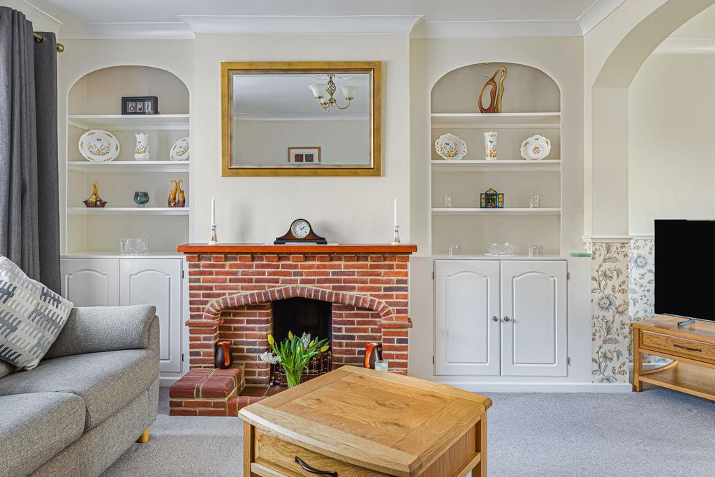 Additional image 13 of 4 bed semi-detached house for saleCold Blow Crescent, Bexley DA5