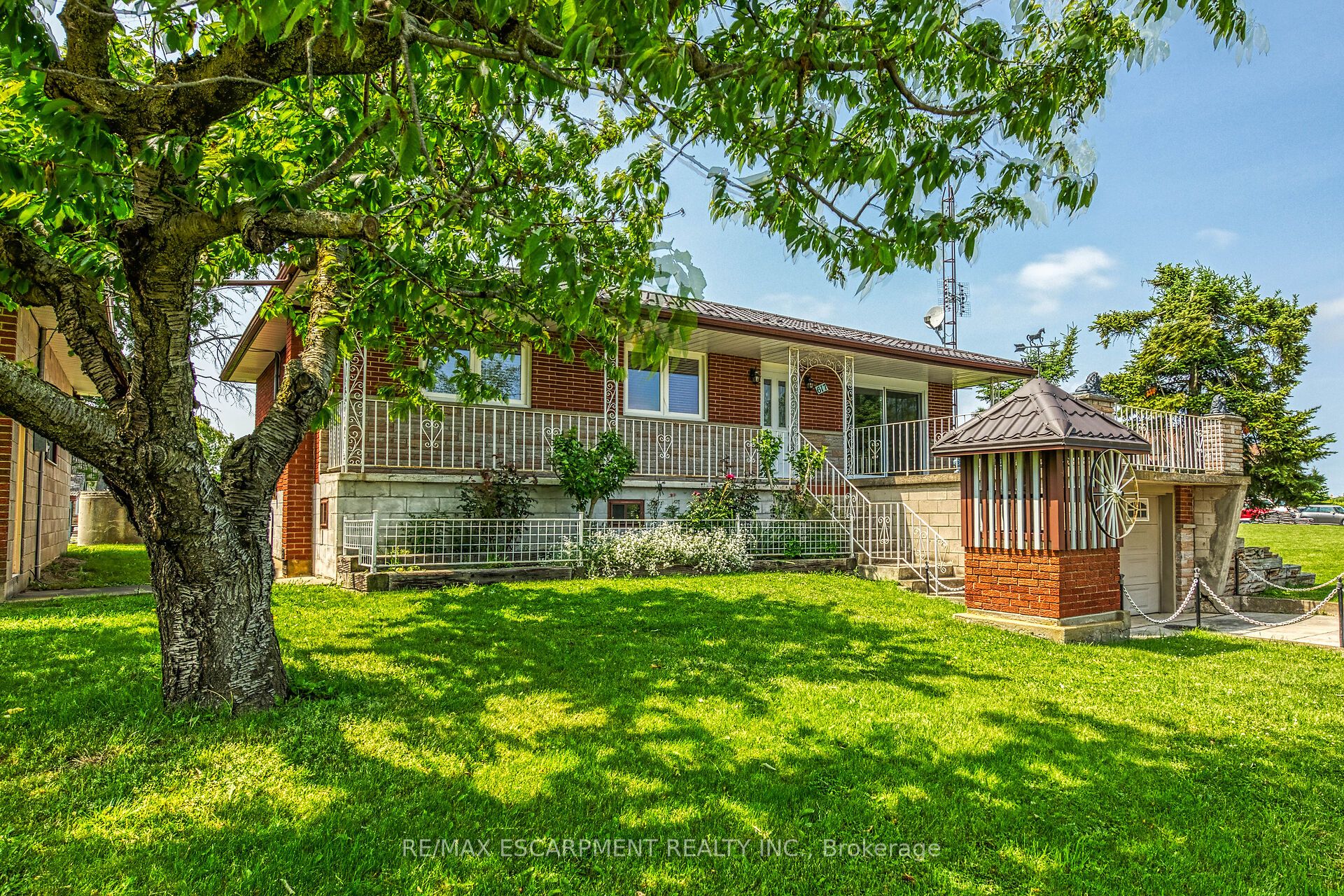 617 Eighth Road E, Hamilton, ON, L8J 2X4 photo 2