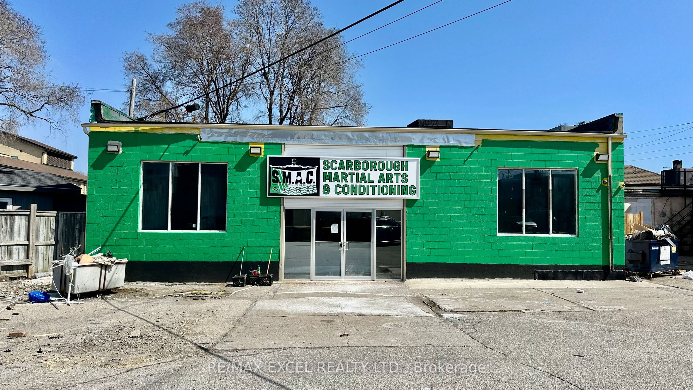 4530a Kingston Road, Toronto, ON, M1E 2N8