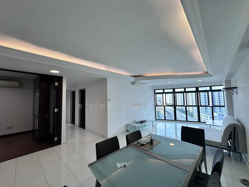 684A Jurong West Street 64 photo 2