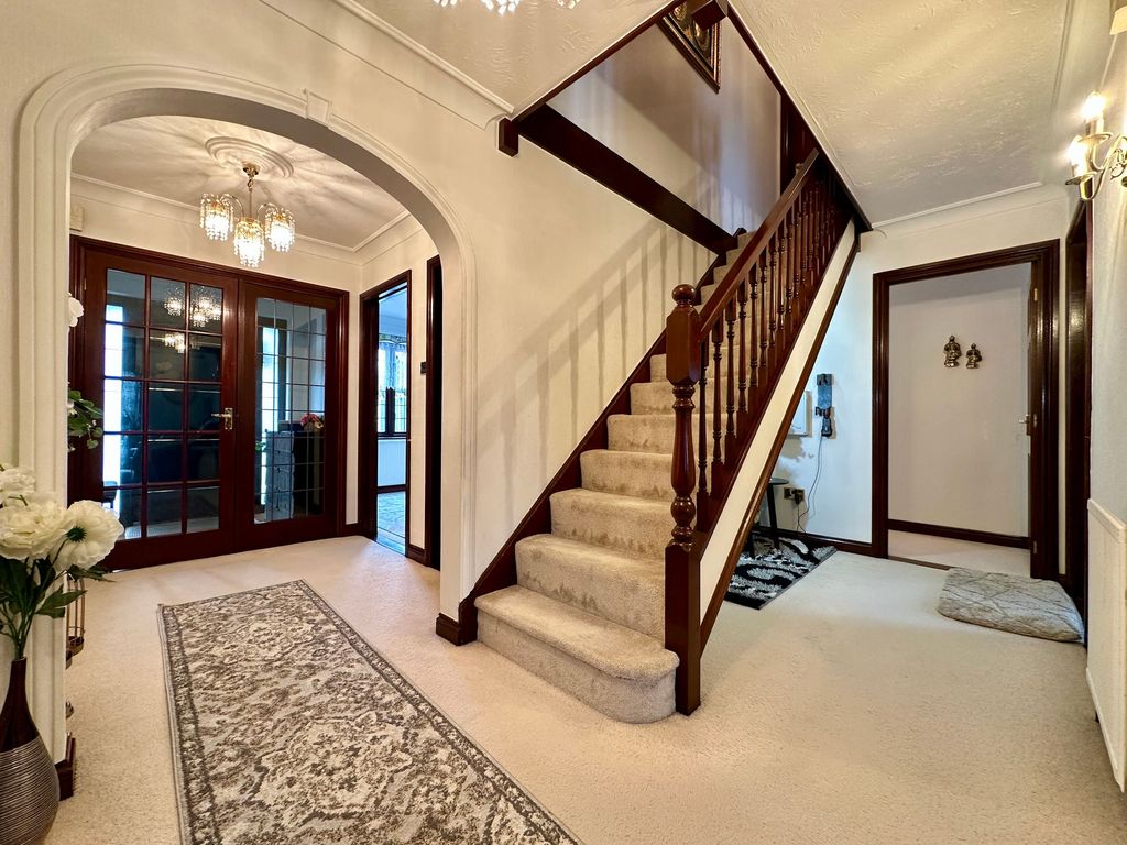 Additional image 2 of 5 bed detached house for saleNoak Hill Road, Billericay CM12