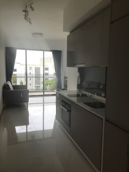 2 Gateway Drive photo 2