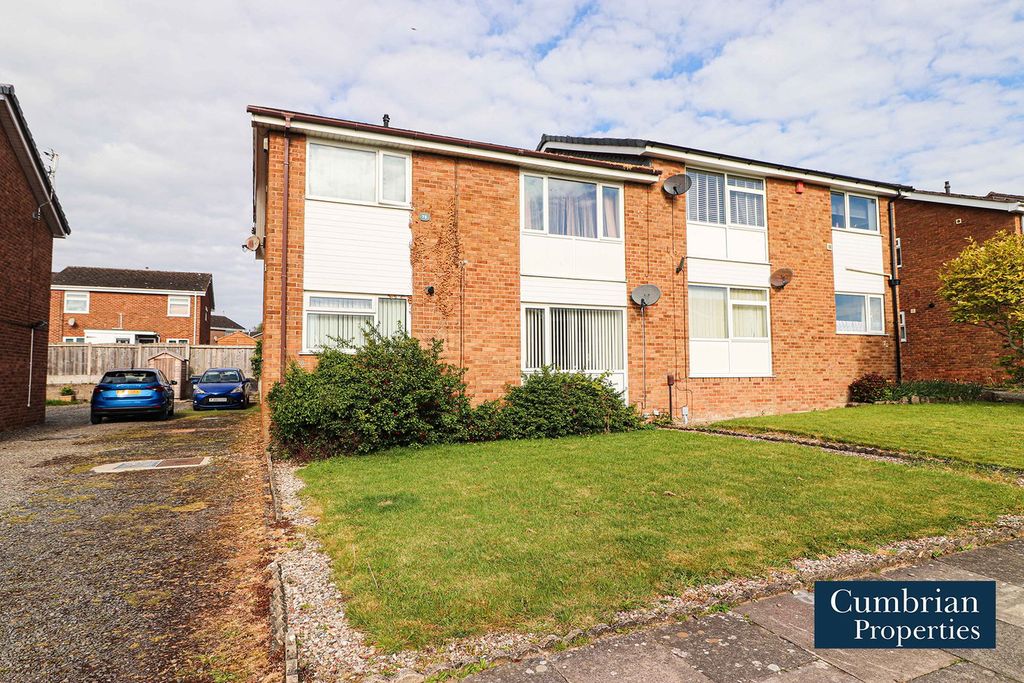 2 bed flat for saleHebden Avenue, Morton West, Carlisle CA2