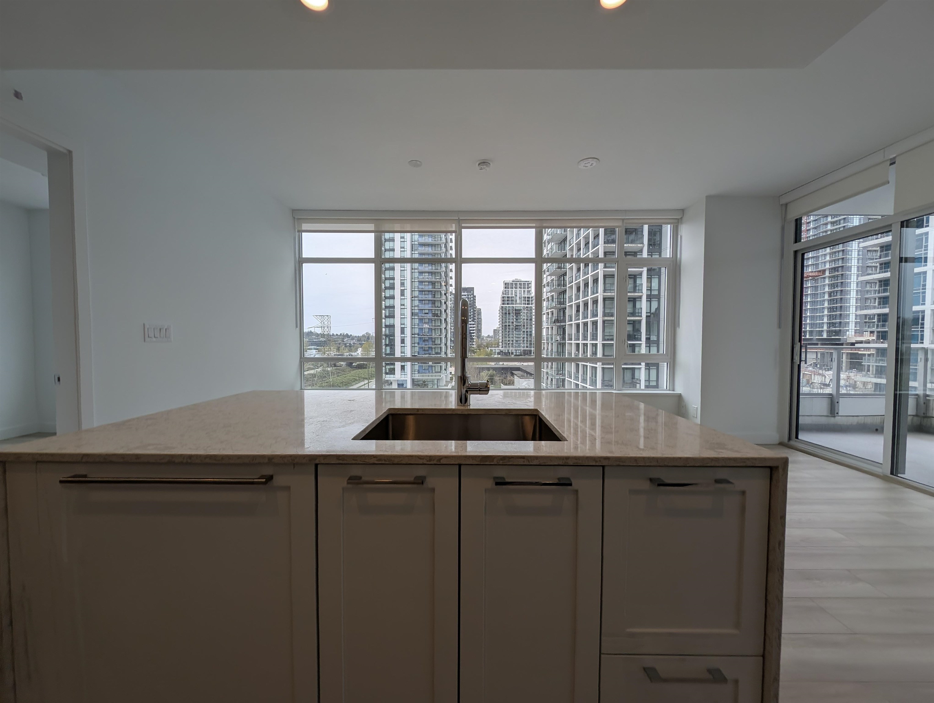 Additional image 6 of 801-2381 Beta Avenue, Burnaby, BC, V5C 5N1