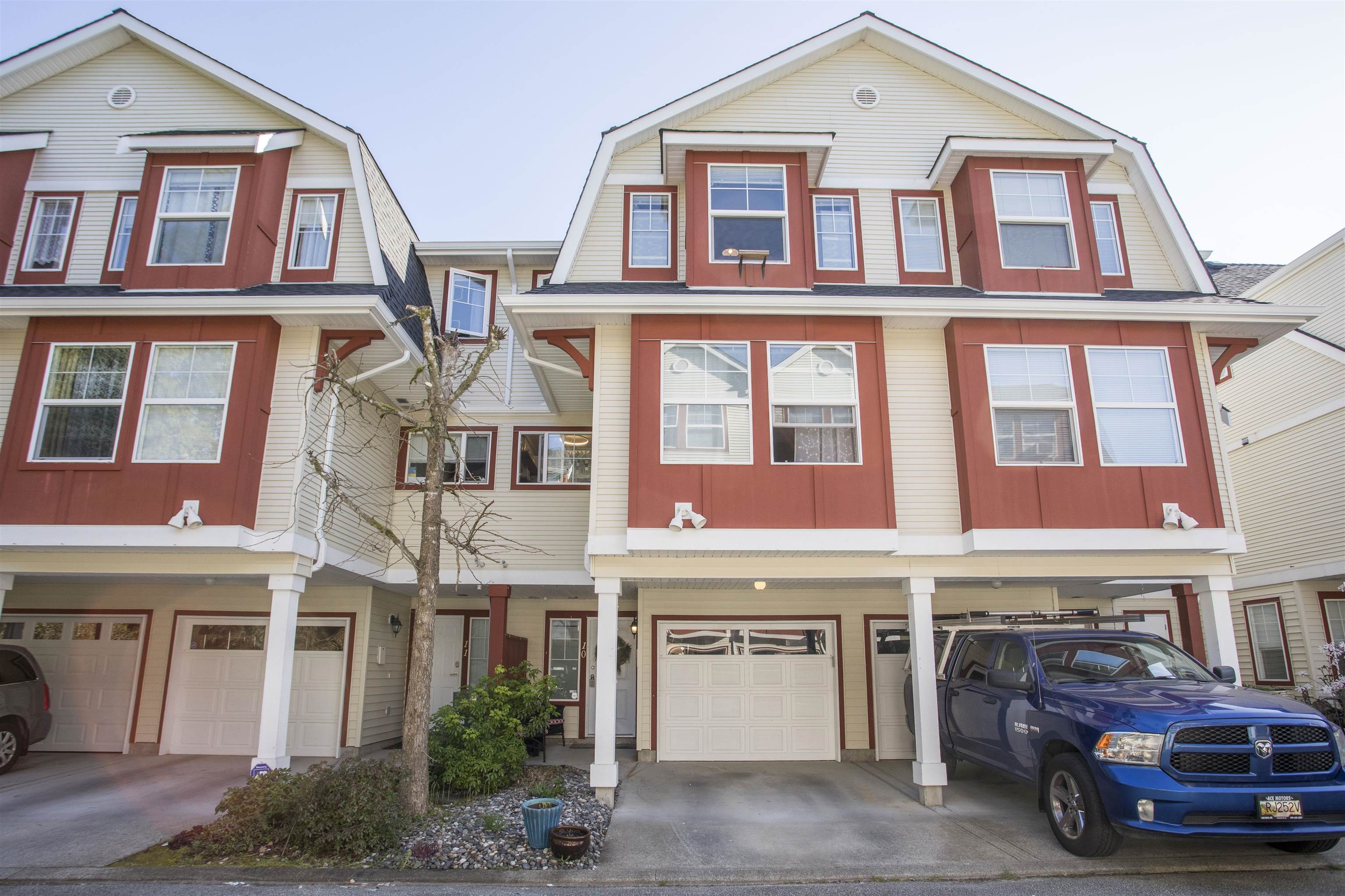 10-11490 232 Street, Maple Ridge, BC, V2X 3P1