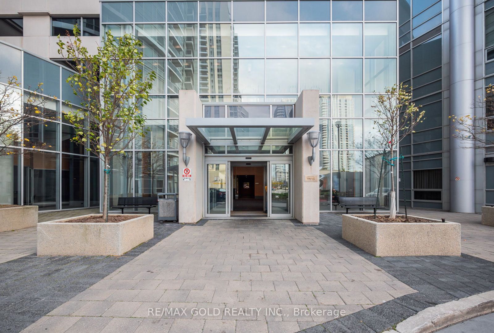 Additional image 4 of 135 Village Green Square, Toronto, ON, M1S 0G3
