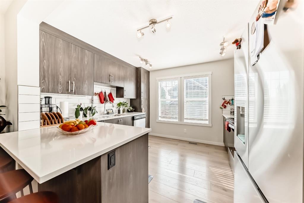 Additional image 3 of 206 Cranbrook Square SE, Calgary, AB, T3M3E3