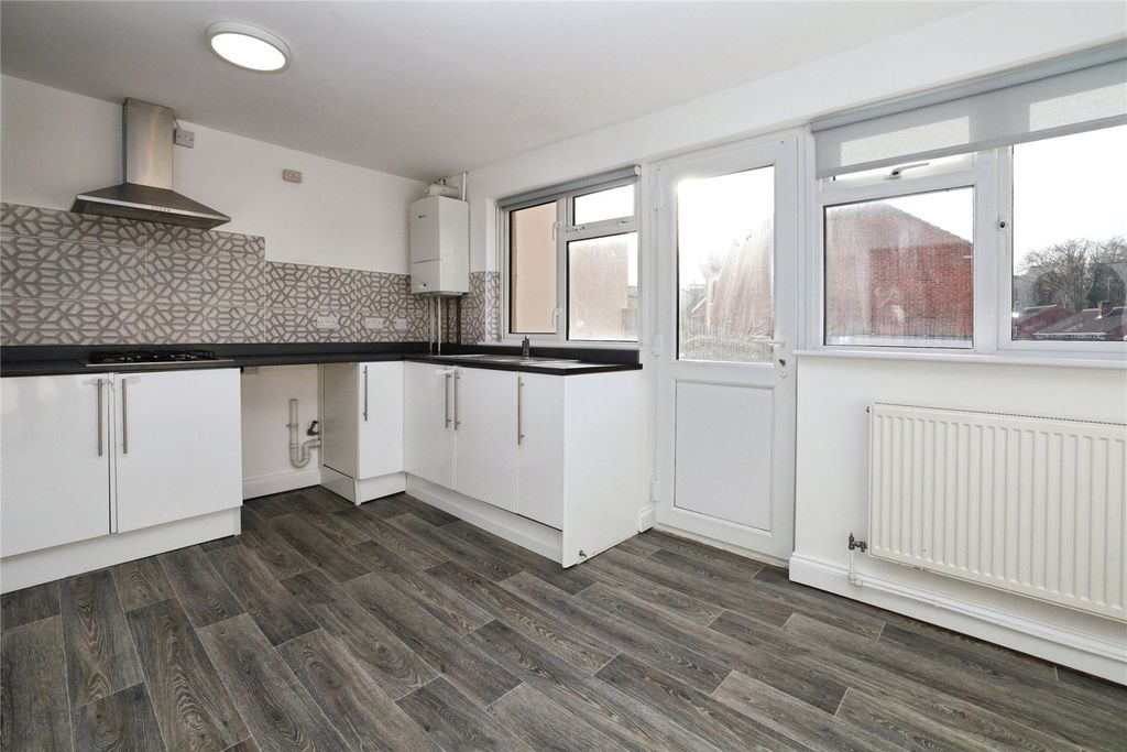 Additional image 5 of 3 bed terraced house for saleMoreton Park Road, Bideford, Devon EX39