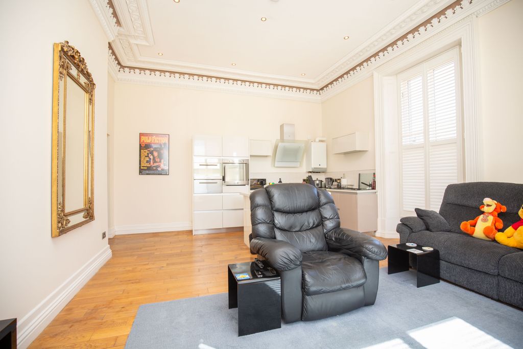 Additional image 12 of 2 bed flat for saleOrchard House, Charlotte Way, Atherstone CV9