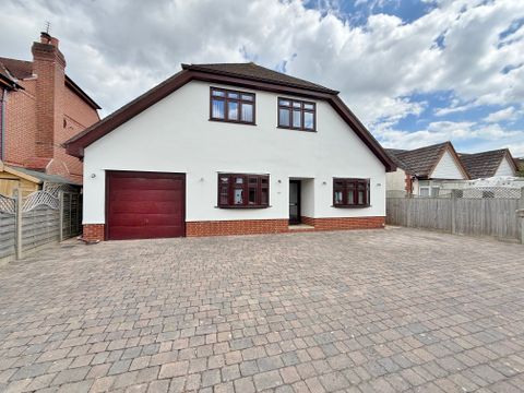 Station Road, Drayton, Portsmouth PO6