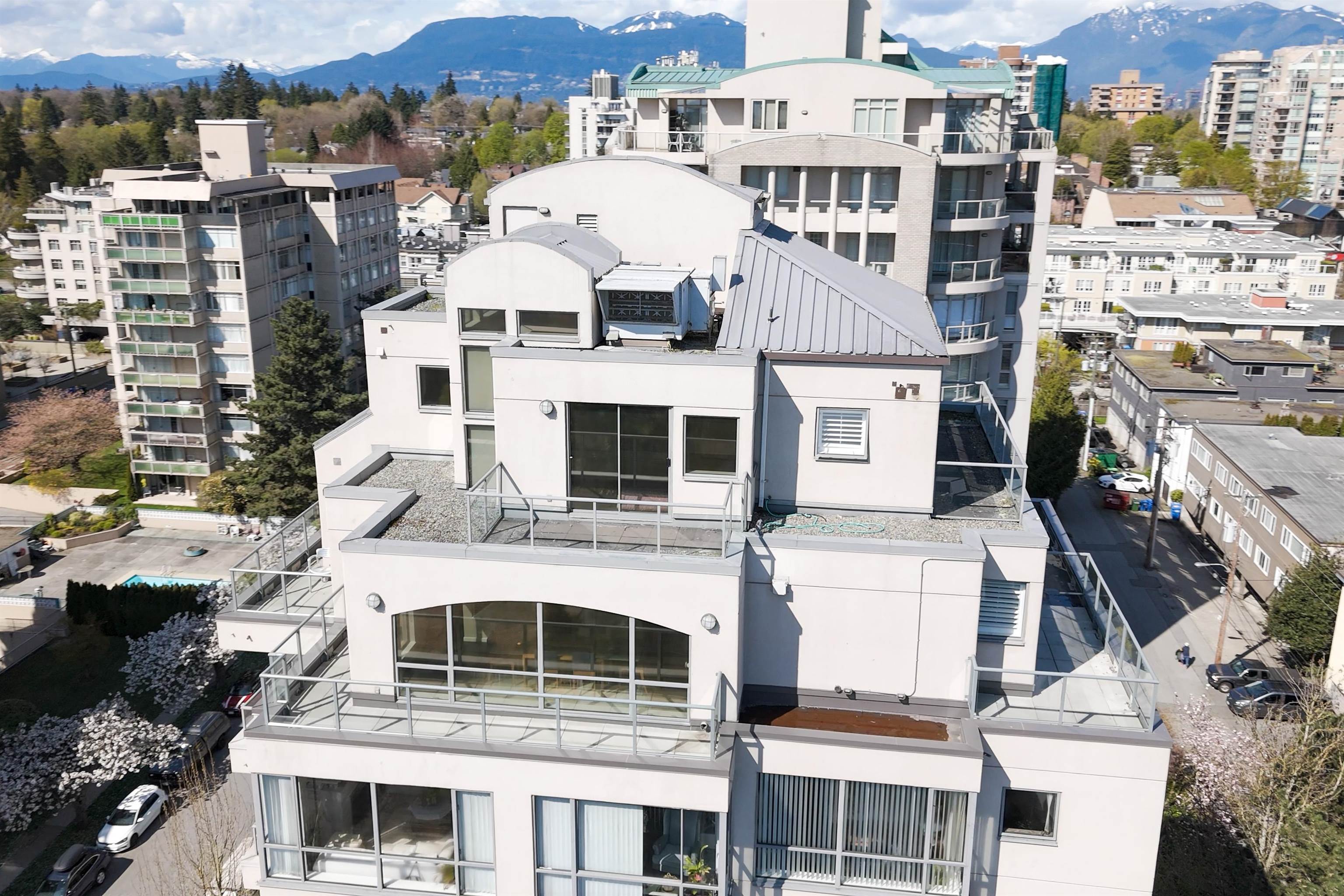 1100-5890 Balsam Street, Vancouver, BC, V6M 4B9