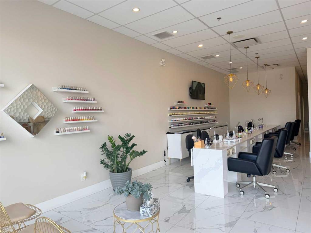 123 Macleod Trail , Calgary, AB, T2G 0A5