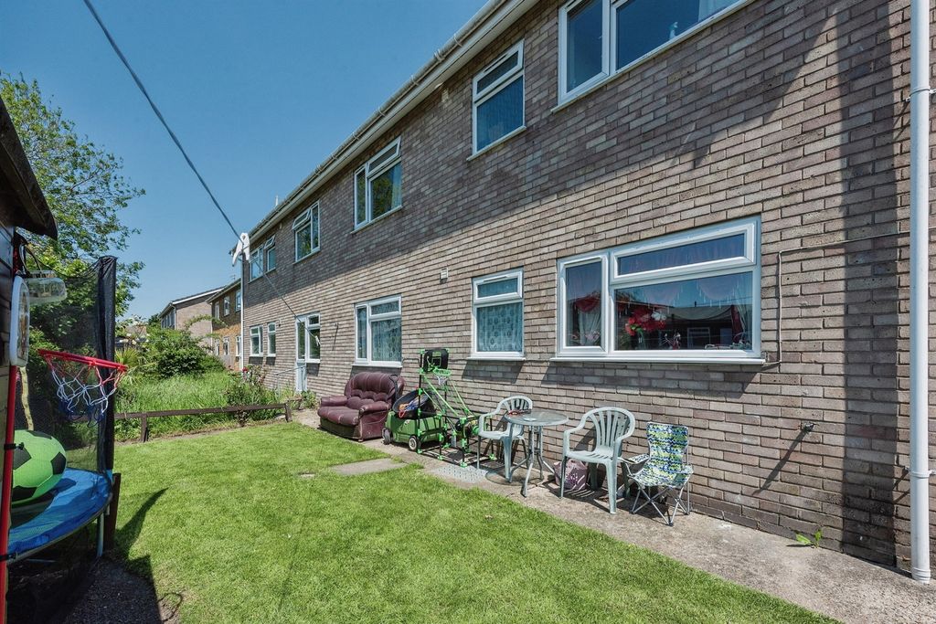 Additional image 9 of 2 bed flat for saleJennings Way, Diss IP22