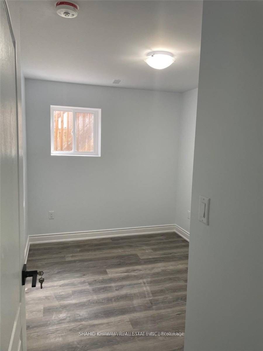 Additional image 3 of Bsmt-353 Blinco Terrace, Milton, ON, L9T 8Y8