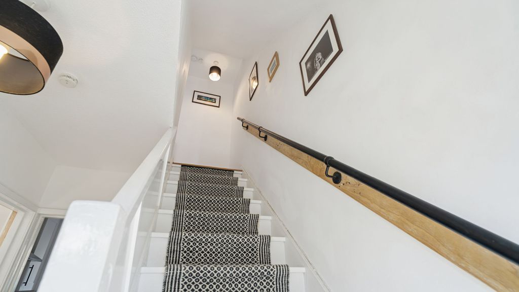 Additional image 9 of 2 bed terraced house for saleBuchanan Road, Killearn, Glasgow G63