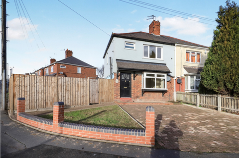 Guy Avenue, Wolverhampton WV10