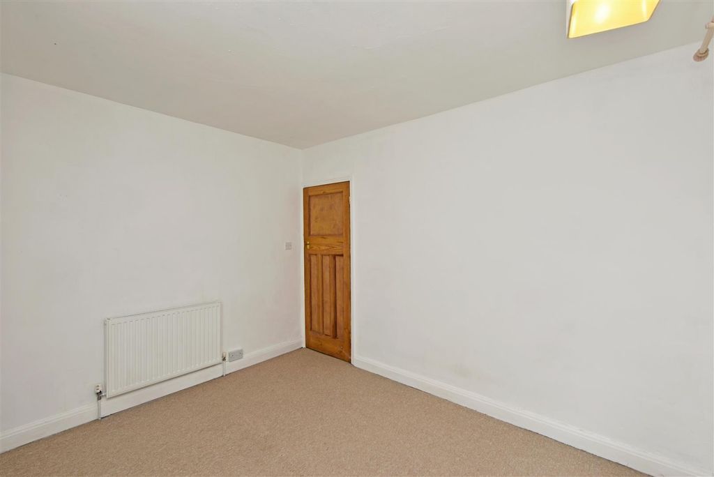 Additional image 15 of 3 bed semi-detached house for saleLynwood Crescent, Leeds LS12