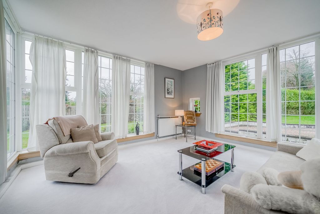 Additional image 8 of 5 bed detached house for saleThe Little House, Pier Road, Rhu G84