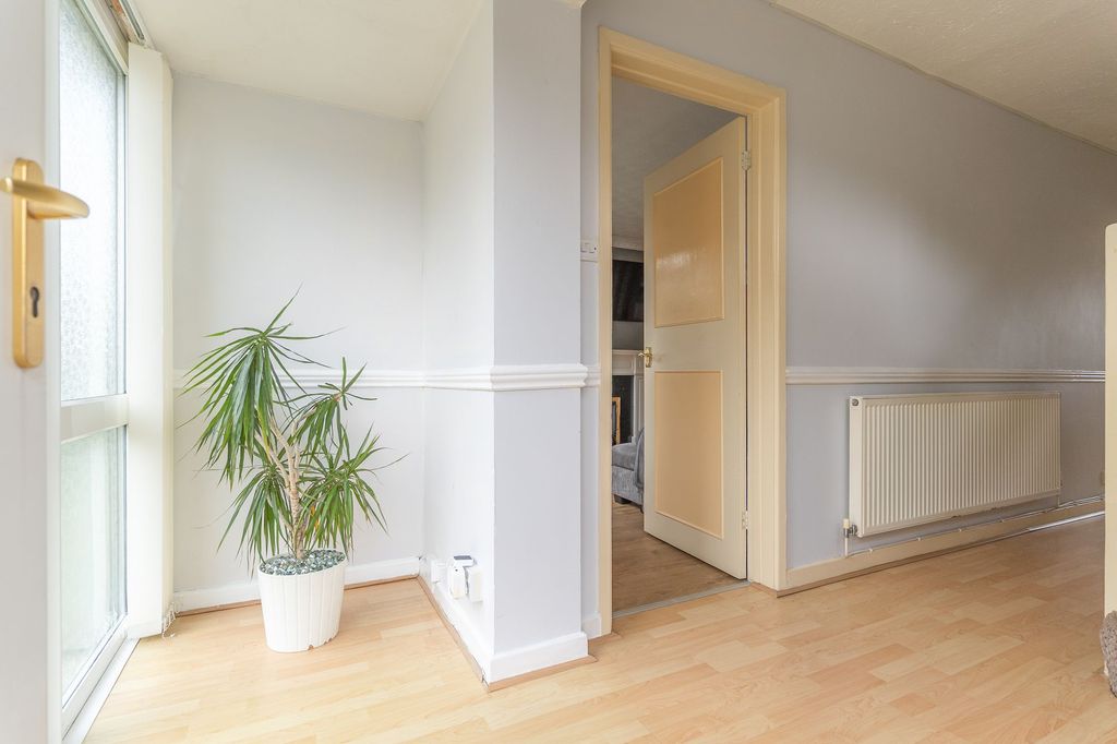 Additional image 10 of 3 bed semi-detached house for saleCotswold Way, Newport NP19