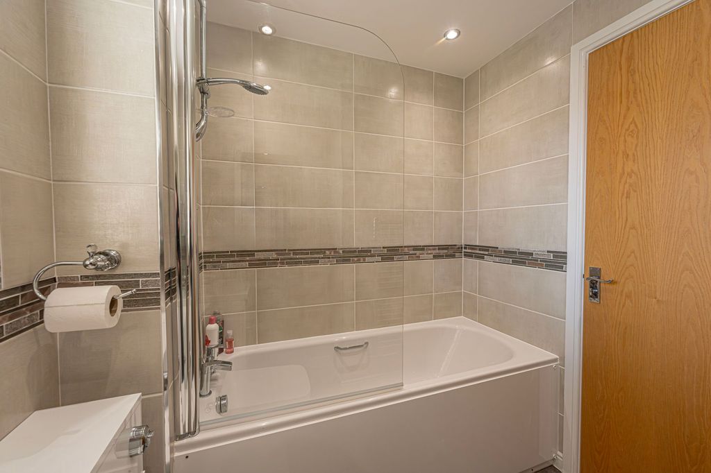 Additional image 37 of 4 bed detached house for saleMeadowland Close, Caerphilly CF83