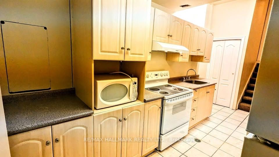 Additional image 3 of Lower-166 Sail Crescent, Vaughan, ON, L6A 2Z2