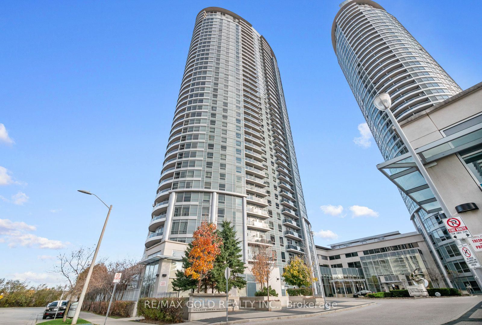 Additional image 3 of 135 Village Green Square, Toronto, ON, M1S 0G3