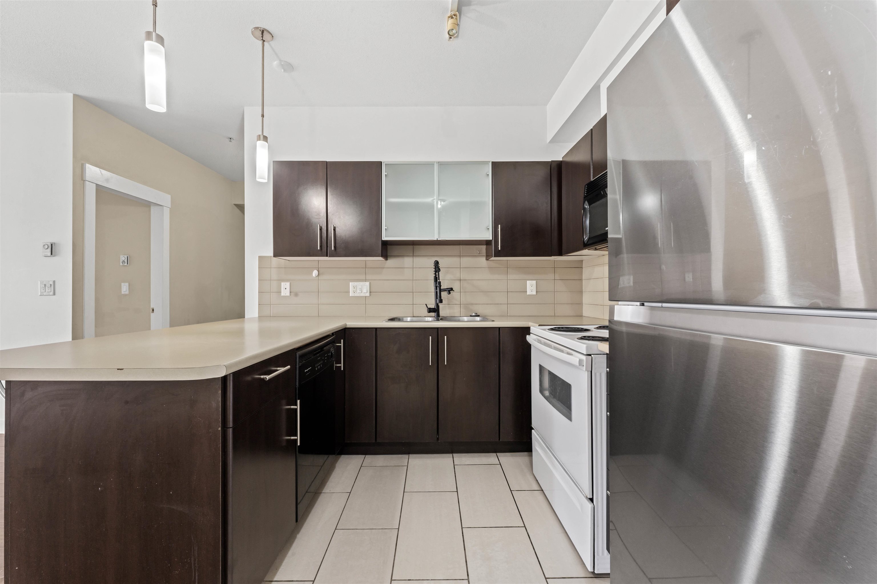 Additional image 5 of 111-33545 Rainbow Avenue, Abbotsford, BC, V2S 1Z6